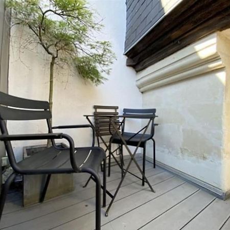 Superbe Studio Avec Terrasse - Cathedrale Нант Екстериор снимка